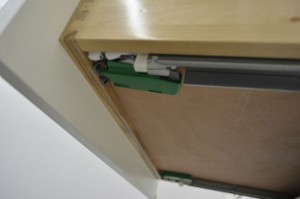 white shaker 9 